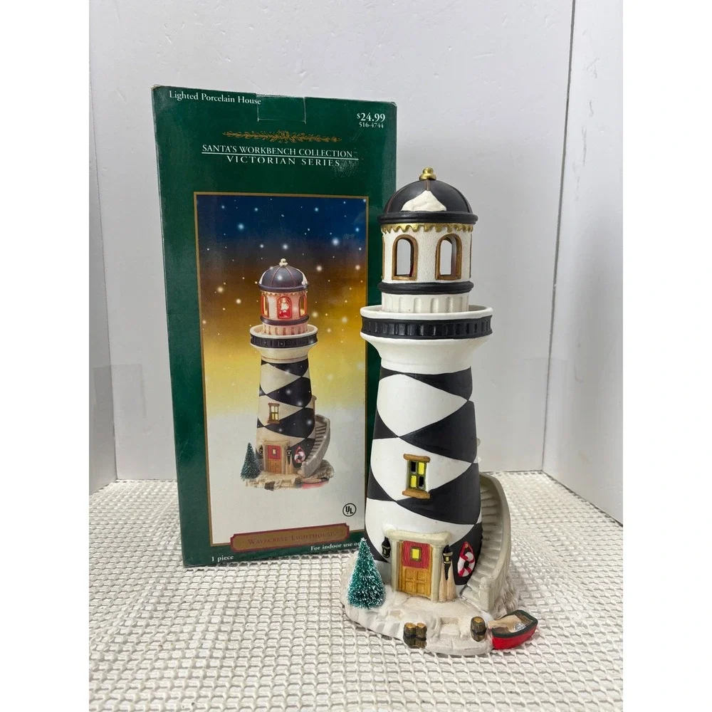 Santa's Workbench Collection Victorian Series‎ Wavecrest Lighthouse Tested EUC